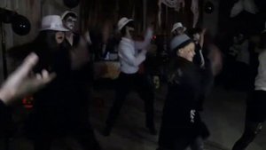 Michael Jackson zombie dance
