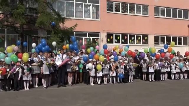День последнего звонка особенно запомнится школе № 14
