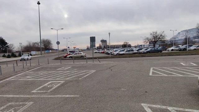 Аэропорт Минеральные воды | Полный обзор с наружи Аэропорта Кавказских Минеральных вод. Март 2021 смотреть онлайн