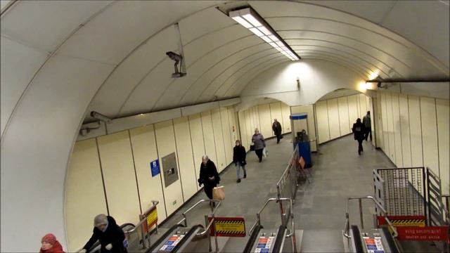 Пересадочный узел "Сенная площадь - Спасская - Садовая" смотреть онлайн