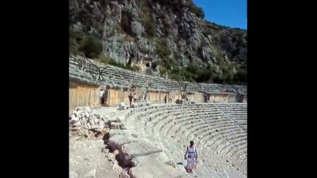 Ликия. Античный город с развалинами греко-римского амфитеатра. Турция