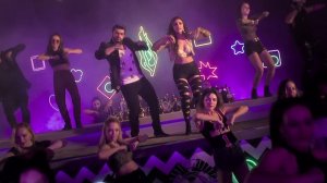 Proper Patola Full Video - Namaste England|Arjun Kapoor, Parineeti|Badshah,Diljit,Aastha