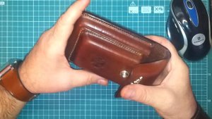 Поясная сумочка для смартфона.