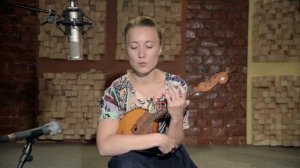 Выпуск 11. Урок 3. Домра. Постановка левой руки и основные позиции