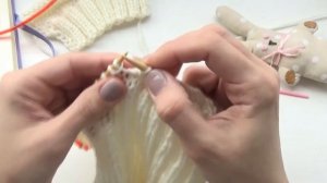 Детская манишка спицами. Мастер-класс