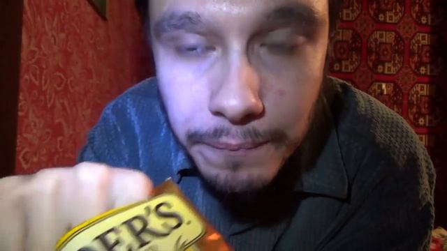 Американская сушка Snyder's - сыр Чеддер смотреть онлайн