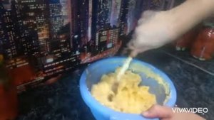 Как взбить масло из сметаны.