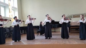 Скрипичный ансамбль "Fortissimo". М. Поплавский - "Полонез"