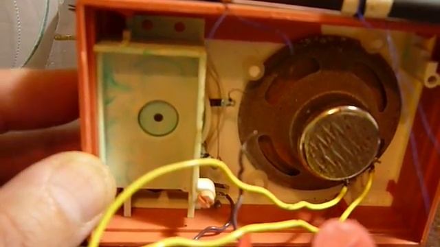 Радиоприемник-конструктор Мальчиш ч.2 смотреть онлайн