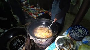 Уличная Еда в Узбекистане! Как готовят Еду на Скотном рынке!Street food in Uzbekistan!