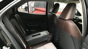 Бюджетный компактный кроссовер Toyota Yaris Cross, обзор, цены на заказ из Японии, характеристики