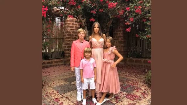 Барановская об Аршавине: «Не было бы меня, у него бы и миллиона не было» смотреть онлайн