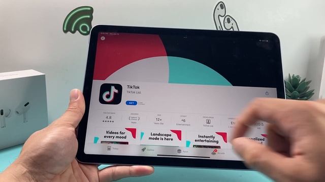 iPad Air (5th Generation): How to Install Apps смотреть онлайн