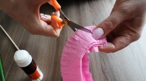 Гиацинты из гофрированной бумаги. Красивая поделка