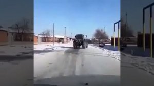 Дрифт на  Тракторе