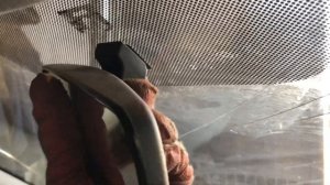 как снять салонное зеркало заднего вида на автомобиле Renault Logan