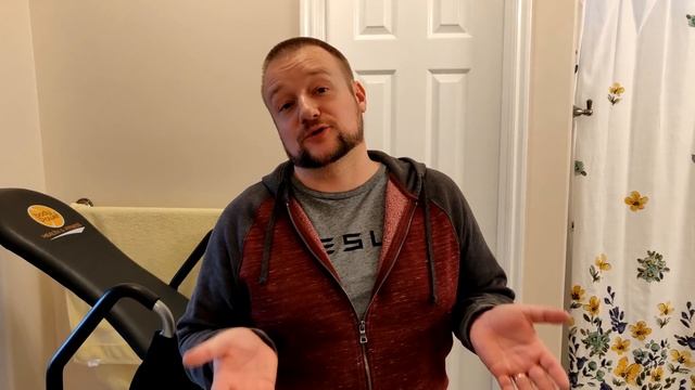 Как жить и работать, если болит спина и отдает в ногу? смотреть онлайн