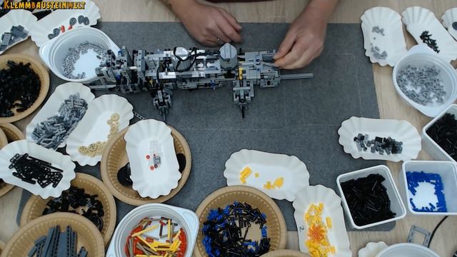 Steine aus der Hölle für ein Himmlisches Set. Tatra T813 Moc by MajklSpajkl смотреть онлайн