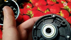 Что внутри шнековой соковыжималки? разбор.