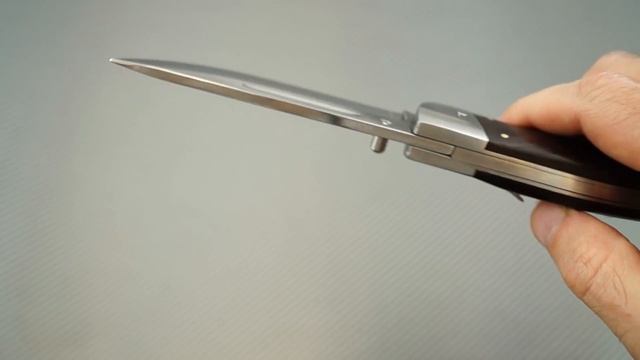 Выкидной нож "Стриж" B192-34. Обзор и распаковка автоматического ножа "Стриж" от компании Витязь смотреть онлайн