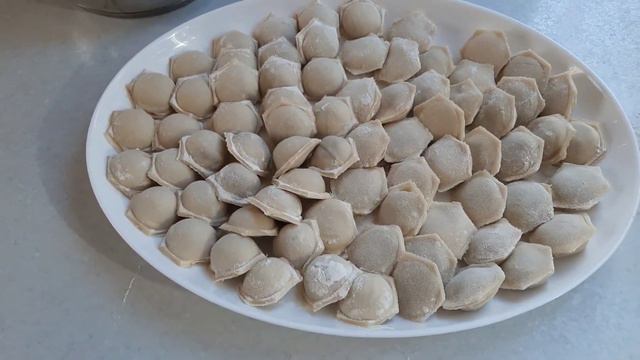 Выходные на даче. Как делаю тесто для пельменей и поз. смотреть онлайн