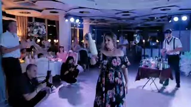 Ведущий Дмитрий #КОЛЕСЬЯНКИН - свадьбы, юбилеи, корпоративы. смотреть онлайн