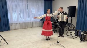 «По улице мостовой», русская народная песня из репертуара М. Мордасовой