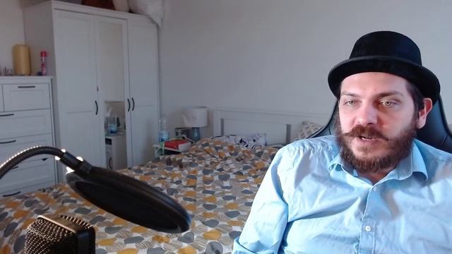 О коммуникациях, почтах, индустрии развлечений и почему не стоит общаться в интернетах пьяным смотреть онлайн