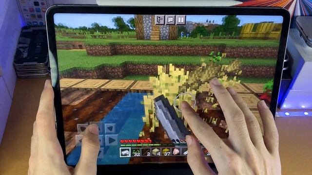 Minecraft iPad Gameplay! (iPad Pro M1) (Minecraft Pocket Edition) смотреть онлайн