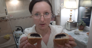 Домашнее видео. Хроника. Пироги с шампиньонами и с маком... Конец марта 2024 года.