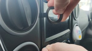 Как снять штатную магнитолу (головное устройство) 2DIN Peugeot Partner Crossway 2021