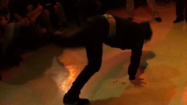 Inesteam(Tan & Kenny-Ken) vs Crew 2 Bildé(Mydie&Saï) смотреть онлайн