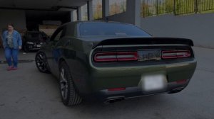 ВОТ ЭТО МУЖСКОЙ ВЫХЛОП HEMI 5.7 400+ л.c / Dodge Challenger 5.7 AT R/T УПРАВЛЯЕМЫЙ ВЫХЛОП С КНОПКИ