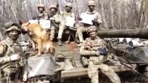 Бойцы отряда спецназа «Ермак» из зоны спецоперации благодарят Россию за поддержку