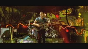 COLDPLAY live 2012 - Yellow (piano intro) - Full HD