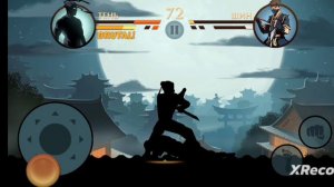 Вот так я раньше играл в shadow fight 2.