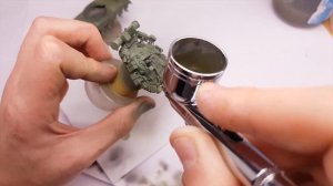 Trumpeter 07145 T-80BV 1:72 CAPTURED BY UKRAINIAN