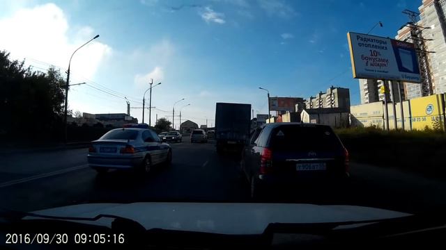 ДПС на BMW через 2 сплошные смотреть онлайн