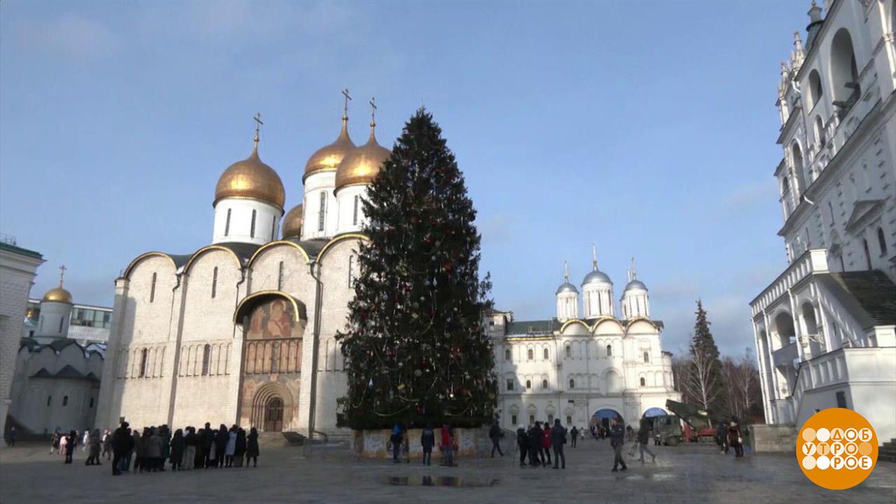 Новогодняя площадь в москве