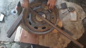 Детская карусель из кабельного барабана и ступицы своими руками ч 1
