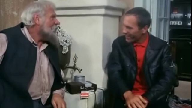 Колчаку не служил?