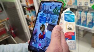Оживающий логотип компании на упаковке