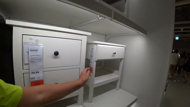 ЖИЗНЬ КАК ОНА ЕСТЬ. ЧУДО ТУМБОЧКА. смотреть онлайн