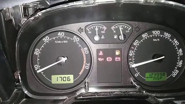 Проверка приборной панели шкода октавия тур 1.6 aee смотреть онлайн