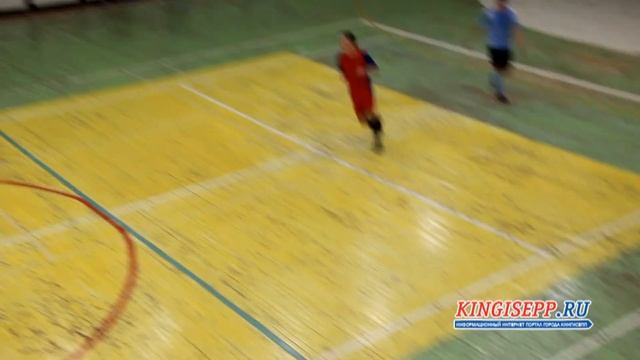 ФК "Ямбург" и вратарь "Н+Н" - герои футбола в Кингисеппе? KINGISEPP.RU смотреть онлайн