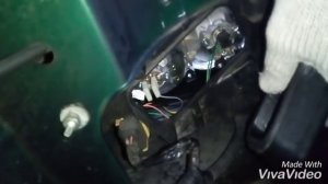 УАЗ ПАТРИОТ（машина для души ч-12.）ремонт крышки от фары.