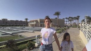 Albatros Palace Hotel Hurghada идем на пляж из- Albatros Aqua Park.mp4
