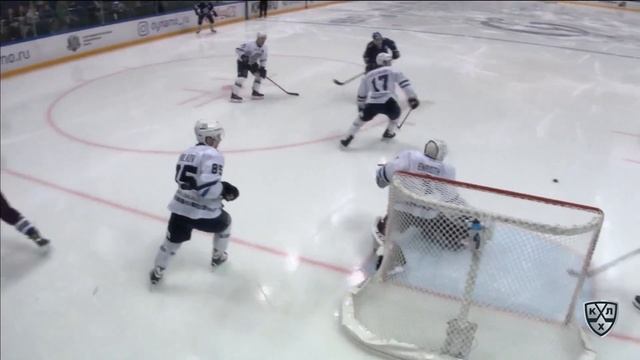 Тарасов не забивает из идеальной позиции смотреть онлайн