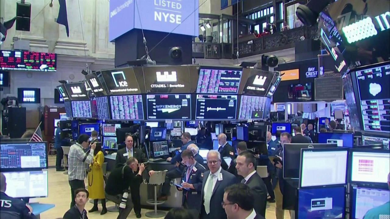Московская биржа установила верхнюю границу курса доллара в 75,2125 рублей, евро - 85,785 рублей