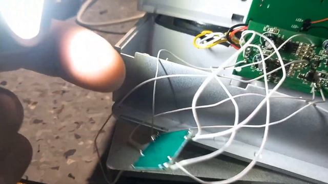 Ремонт кухонного радио. Приехало за 1000 км. Грех не сделать смотреть онлайн